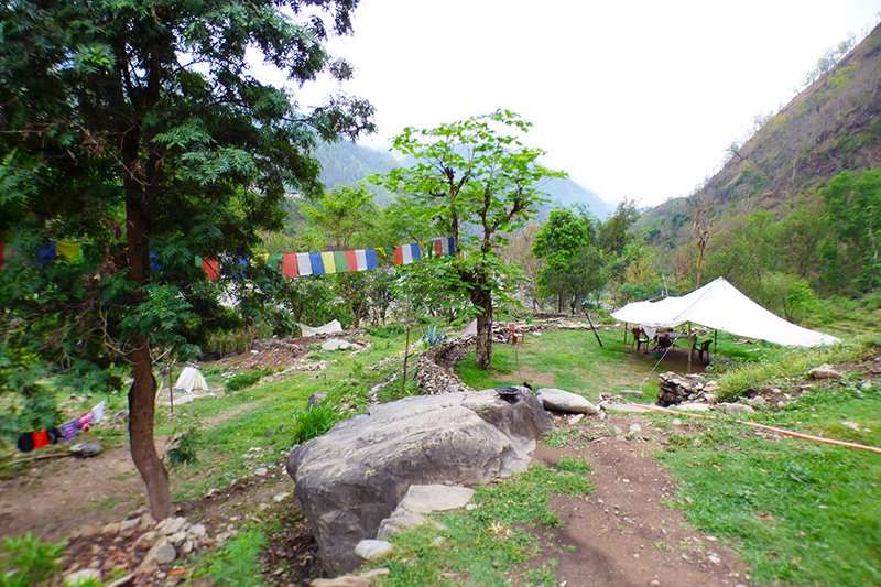 gurung-valley2